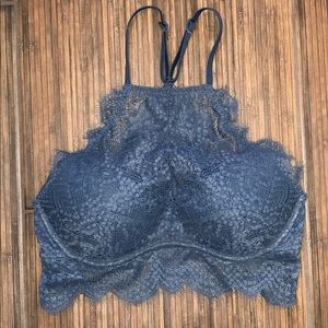 BRAND NEW VICTORIA’S SECRET PINK LACY BRA TOP — SM